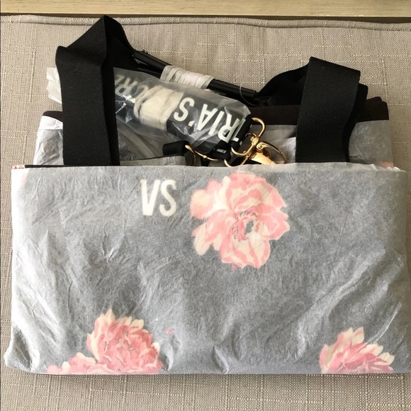 ❌SOLD❌Victoria’s Secret Large Canvas Tote - Picture 2 of 5